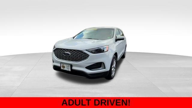 used 2024 Ford Edge car, priced at $22,388