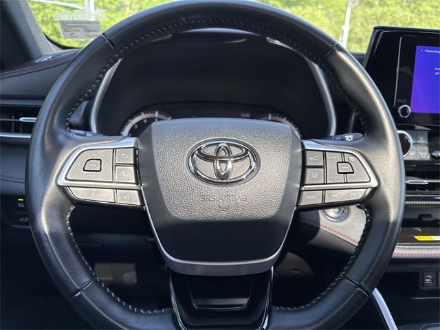 used 2023 Toyota Highlander car, priced at $41,000