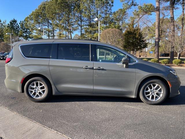 used 2022 Chrysler Pacifica car, priced at $23,000