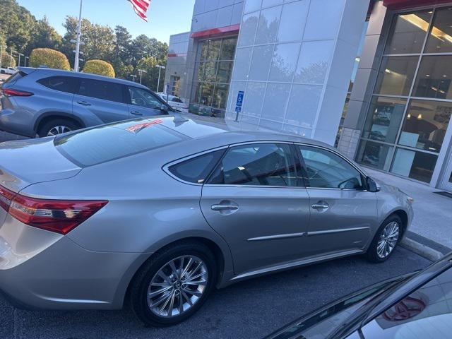 used 2017 Toyota Avalon Hybrid car, priced at $19,998