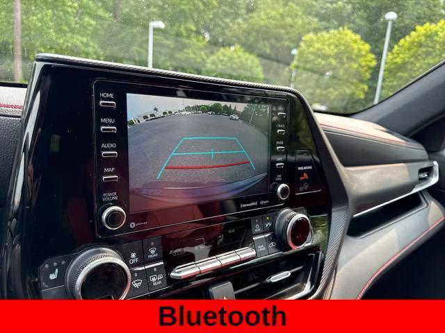 used 2021 Toyota Highlander car, priced at $37,300