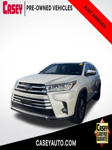 used 2019 Toyota Highlander car, priced at $27,400