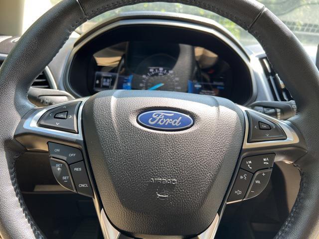 used 2022 Ford Edge car, priced at $25,998