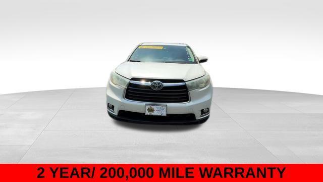 used 2015 Toyota Highlander car, priced at $23,998