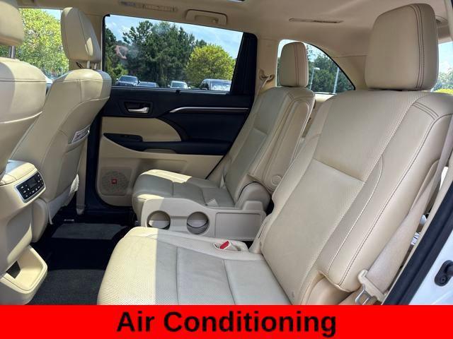 used 2015 Toyota Highlander car, priced at $23,998