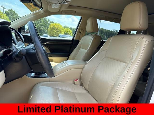 used 2015 Toyota Highlander car, priced at $23,998