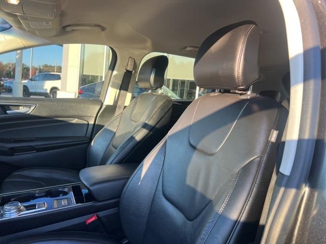 used 2019 Ford Edge car, priced at $17,500