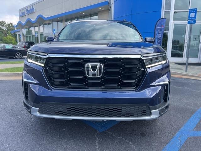used 2024 Honda Pilot car, priced at $44,000