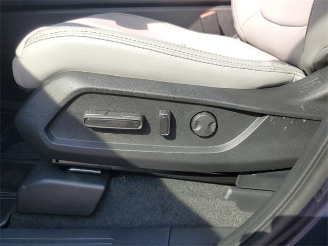 new 2025 Honda Pilot car, priced at $48,950