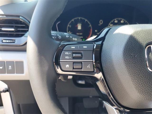 new 2025 Honda Pilot car, priced at $49,405