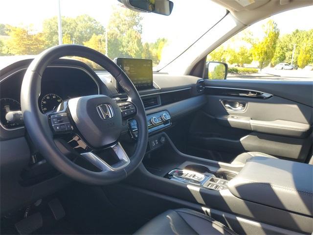 used 2024 Honda Pilot car, priced at $38,750