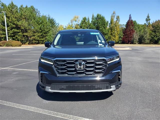used 2024 Honda Pilot car, priced at $38,750