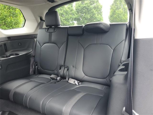 new 2025 Honda Pilot car, priced at $44,950