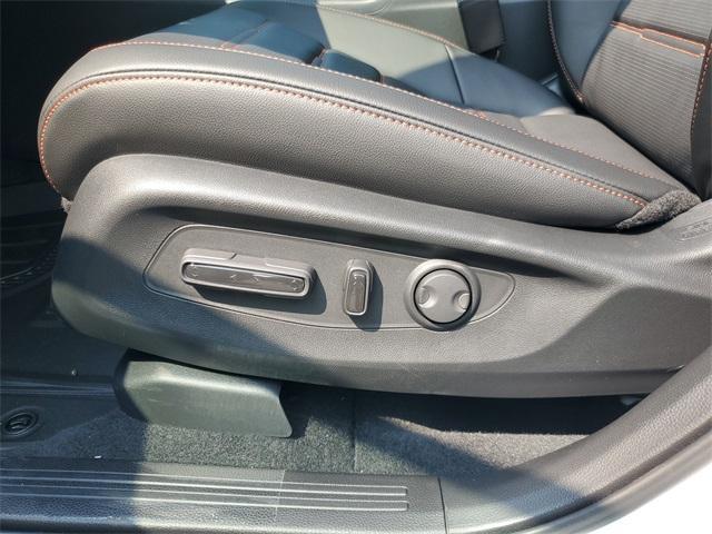 new 2025 Honda CR-V Hybrid car, priced at $39,500