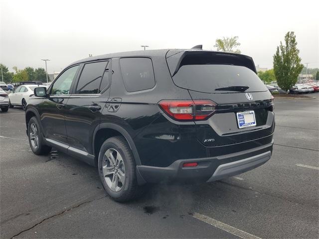 new 2025 Honda Pilot car, priced at $47,780