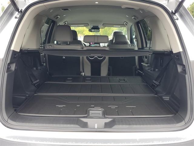 new 2025 Honda Pilot car, priced at $45,725