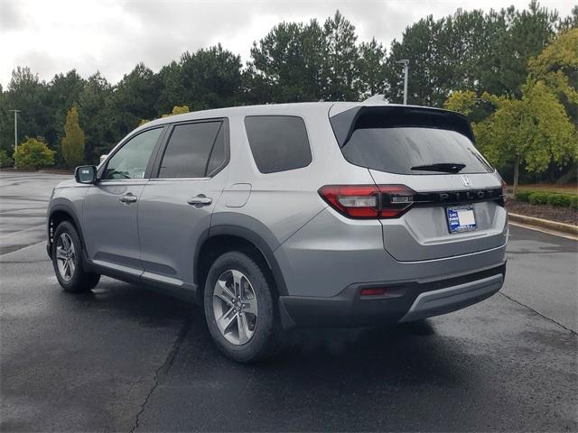 new 2025 Honda Pilot car, priced at $45,725