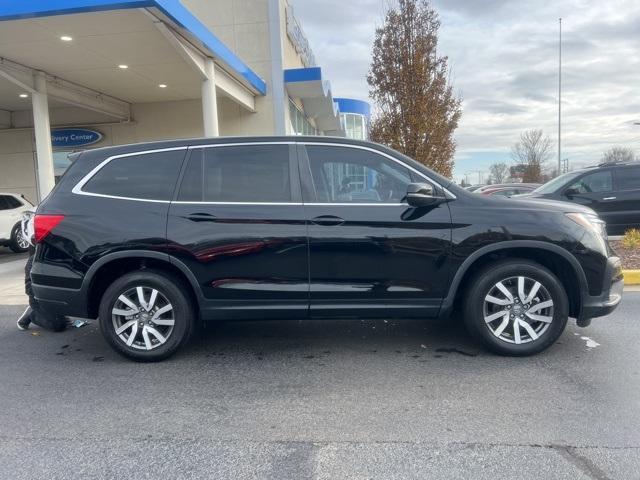 used 2021 Honda Pilot car, priced at $28,000