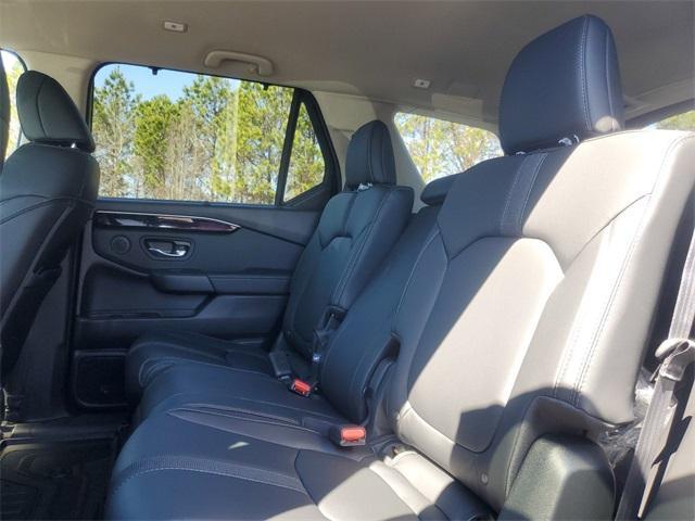 new 2025 Honda Pilot car, priced at $47,050