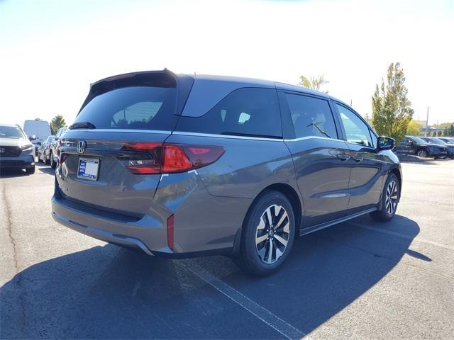 new 2026 Honda Odyssey car, priced at $44,290