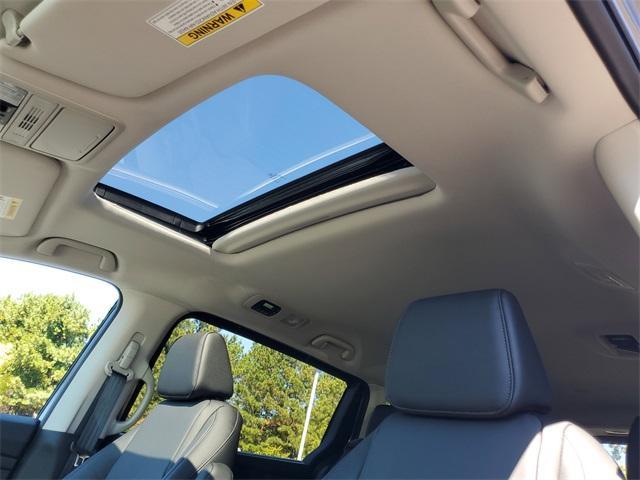 new 2026 Honda Odyssey car, priced at $44,290