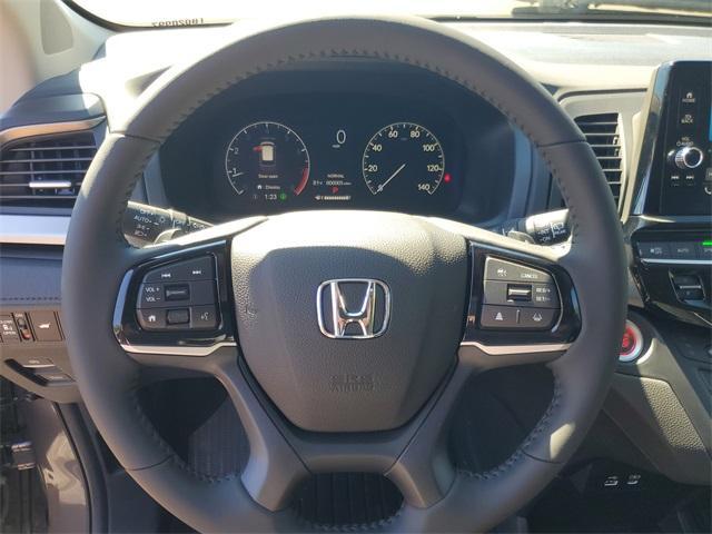 new 2026 Honda Odyssey car, priced at $44,290