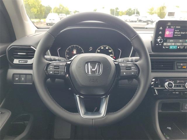 new 2025 Honda Pilot car, priced at $47,095