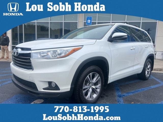 used 2015 Toyota Highlander car, priced at $17,500