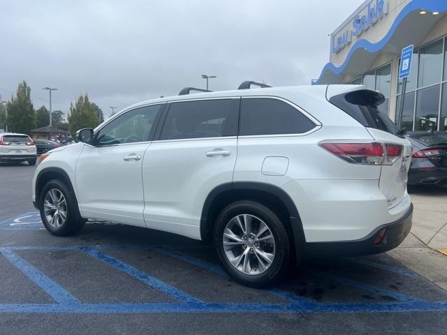 used 2015 Toyota Highlander car, priced at $17,500