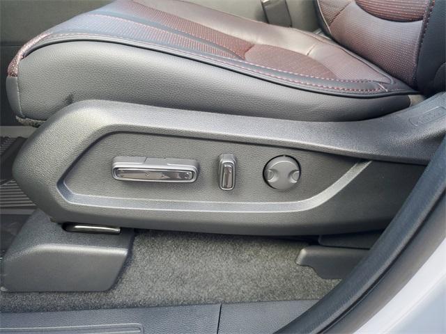 new 2025 Honda Pilot car, priced at $56,485