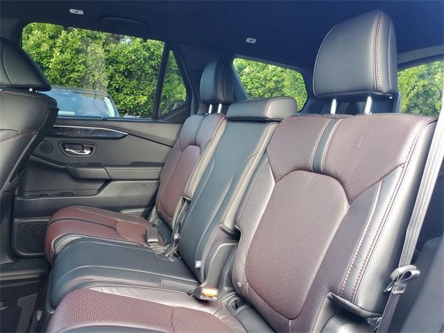 new 2025 Honda Pilot car, priced at $56,485
