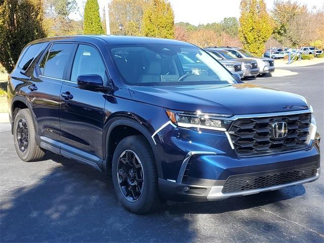 new 2025 Honda Pilot car, priced at $49,195