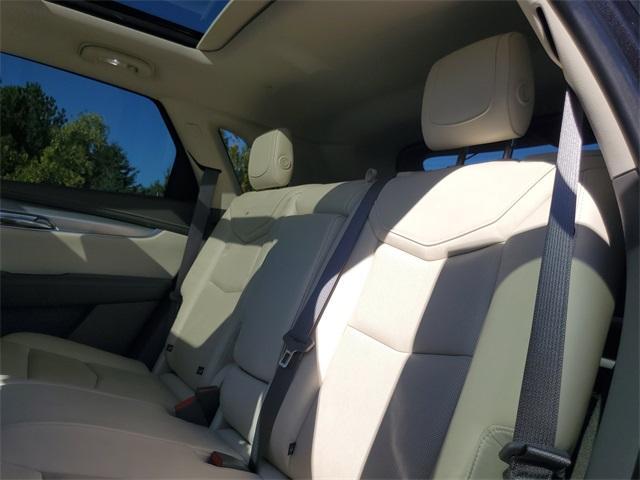 used 2018 Cadillac XT5 car, priced at $17,500