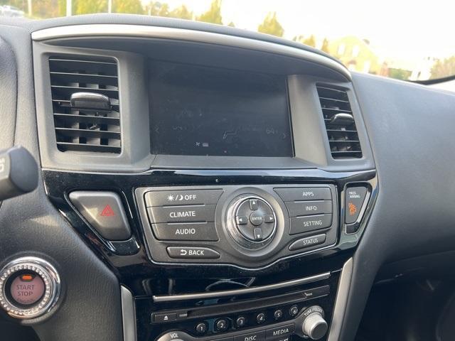 used 2020 Nissan Pathfinder car, priced at $18,250