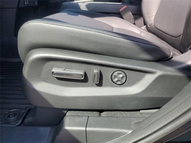 new 2025 Honda Odyssey car, priced at $44,265