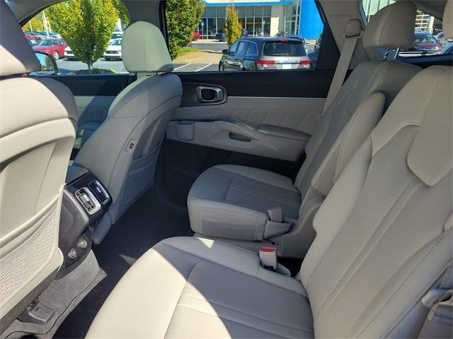 used 2022 Kia Sorento car, priced at $24,850