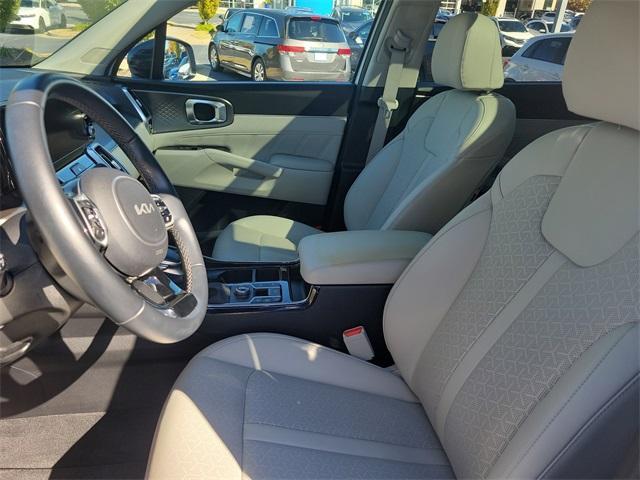 used 2022 Kia Sorento car, priced at $24,850