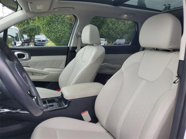 used 2022 Kia Sorento car, priced at $27,000