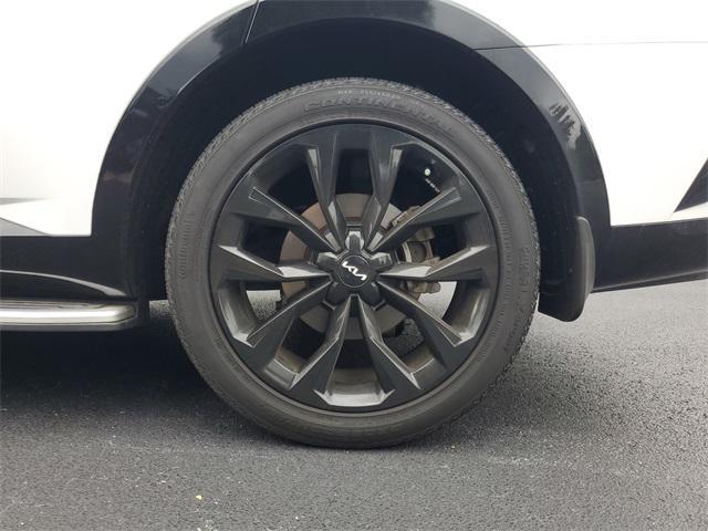 used 2022 Kia Sorento car, priced at $27,000