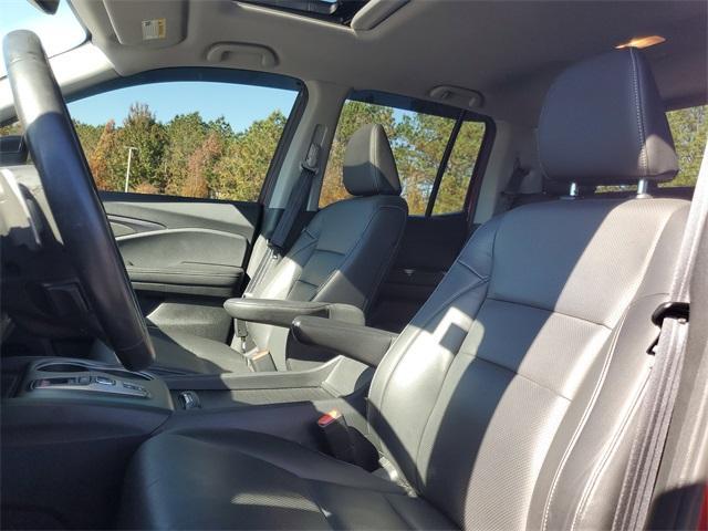 used 2023 Honda Ridgeline car, priced at $34,000
