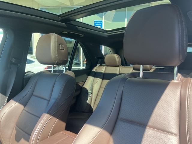 used 2022 Mercedes-Benz GLE 450 car, priced at $45,000