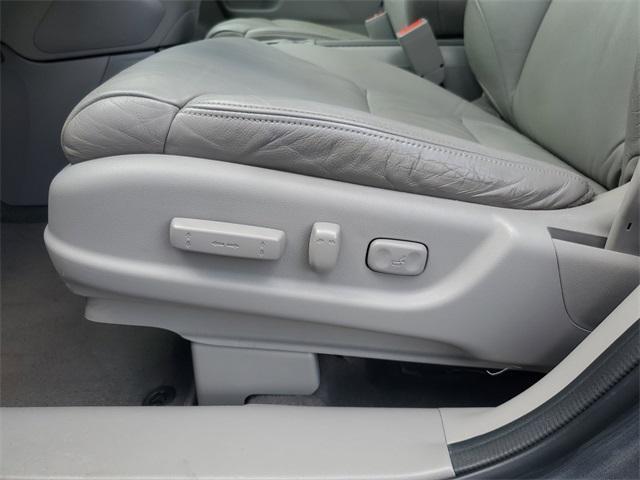used 2013 Honda CR-V car, priced at $13,500