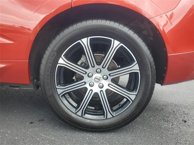 used 2020 Volvo XC60 car, priced at $22,500