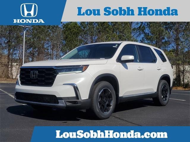 new 2025 Honda Pilot car, priced at $49,405