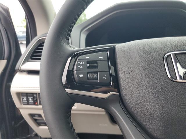 new 2025 Honda Odyssey car, priced at $43,670