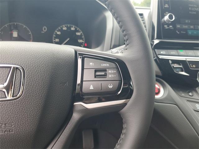 new 2026 Honda Odyssey car, priced at $46,140