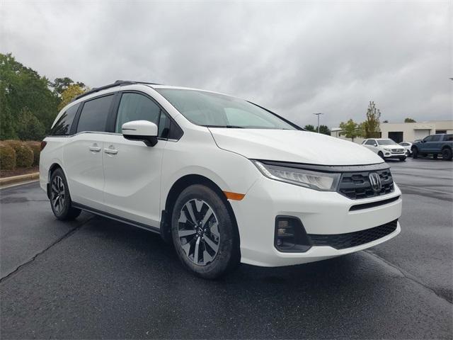 new 2026 Honda Odyssey car, priced at $46,140