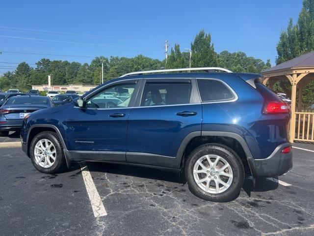 used 2018 Jeep Cherokee car, priced at $15,950