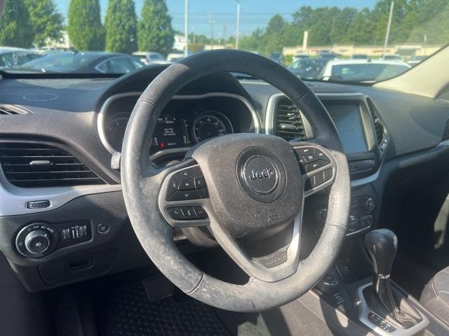 used 2018 Jeep Cherokee car, priced at $15,950