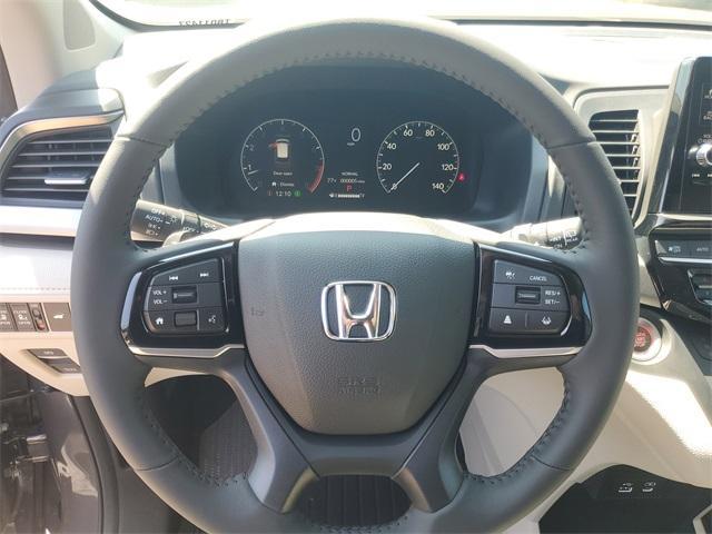 new 2026 Honda Odyssey car, priced at $44,290